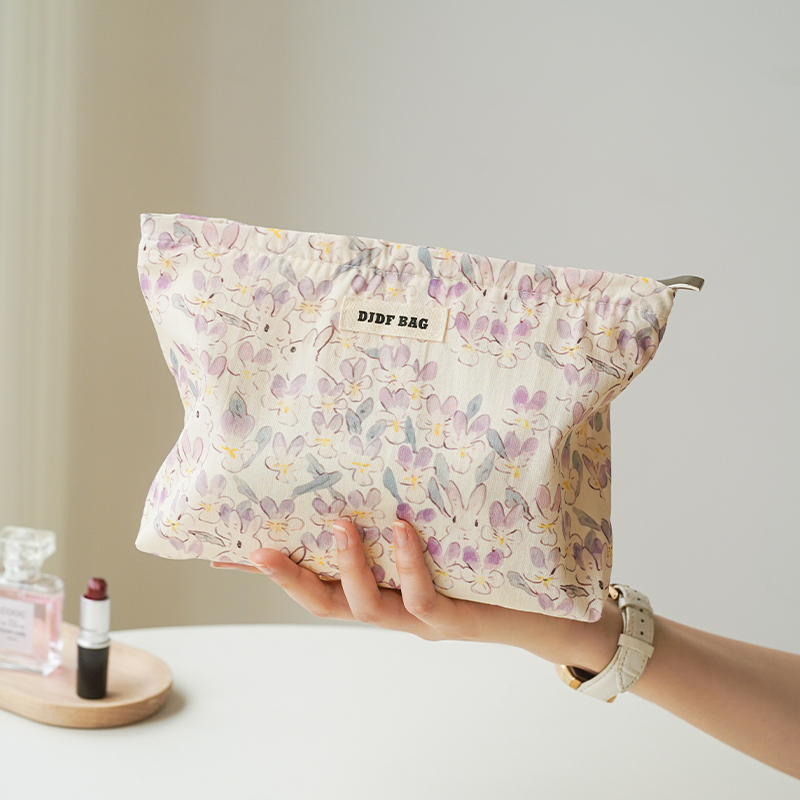 Purple Bunny Women's Cosmetic  - Skincare Animate recension och pris
